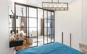 Sunrise Design Apartment